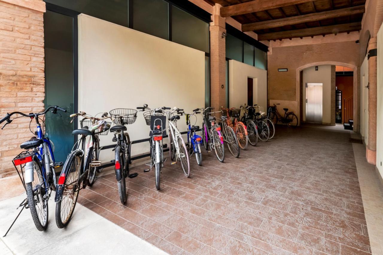 הוילה Charming Flat In Centro A Ferrara Con Posto Auto מראה חיצוני תמונה